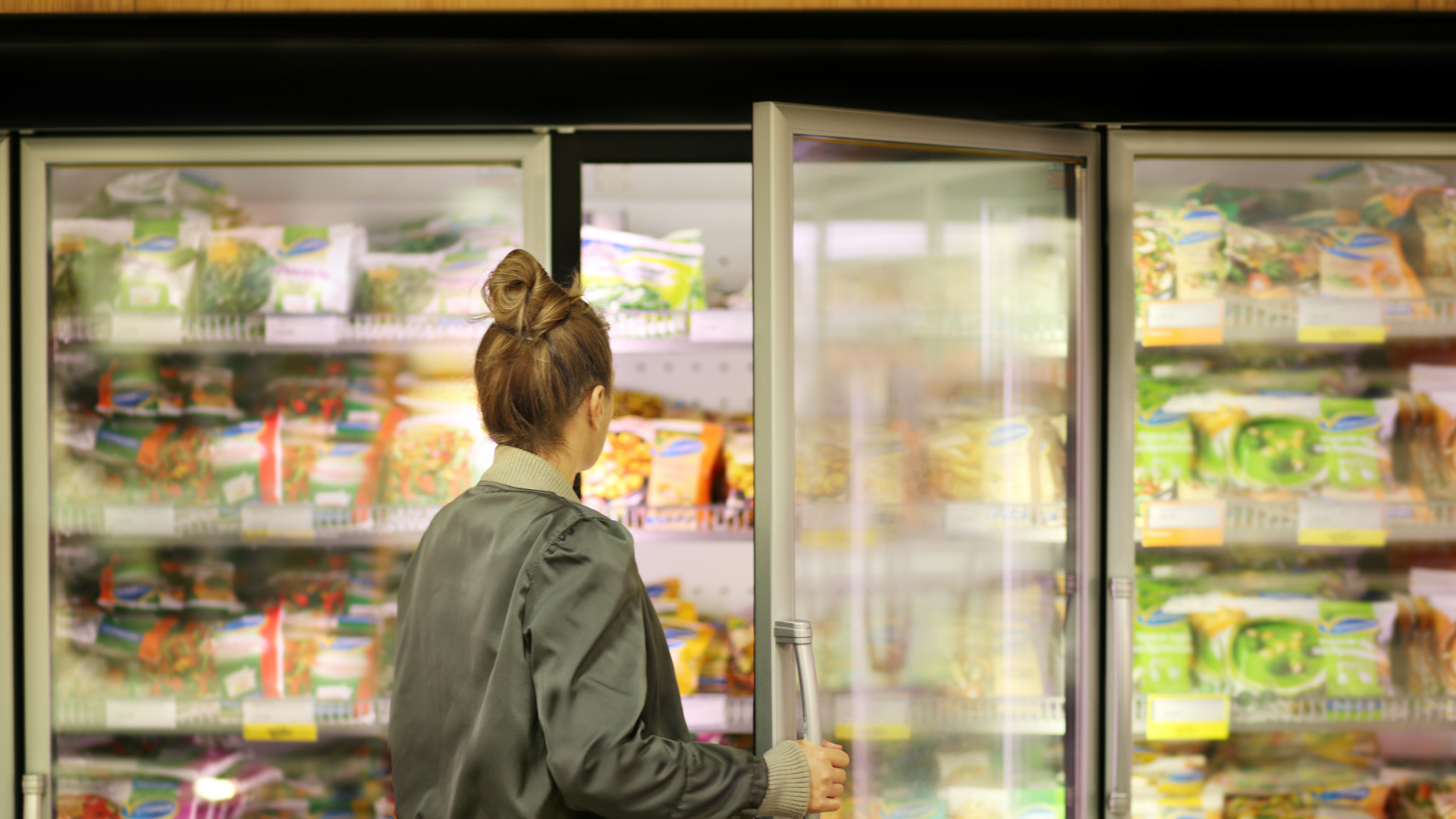 Packaging for cold chain and temperature-sensitive logistics